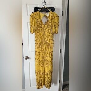 Scalloped V-Neck Line Gold Sequin Cut-Out Back Dress/Gown, (center front slit)